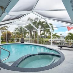 Calypso Cove - Gulf Access SE Cape Coral w/ SPA
