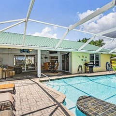 Palaco Paradise - Oasis with Large Pool