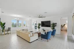 Cape Haven - Heated Pool & Sleeps 12