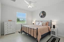 Cape Haven - Heated Pool & Sleeps 12