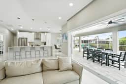 Canal Breeze - Gulf Access & Pet Friendly