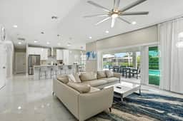 Canal Breeze - Gulf Access & Pet Friendly