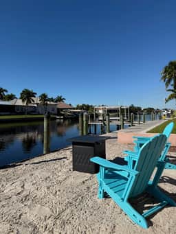 Rose Lake Escape - Gulf Access & Pet Friendly