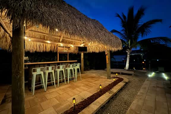 Villa Palma Encantada Gulf Access & Pet Friendly - Image 1