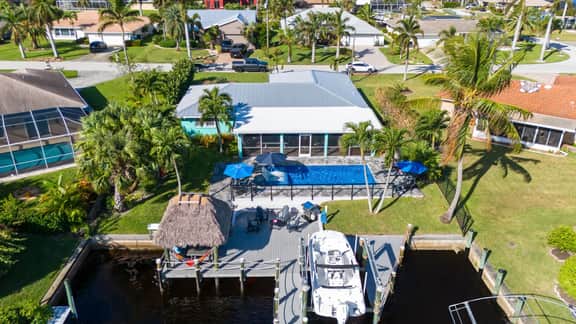 Villa Jaclyn - Gulf Access, Hot Tub & Pet Friendly - Image 2