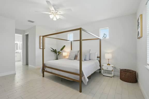 Cape Haven - Heated Pool & Sleeps 12