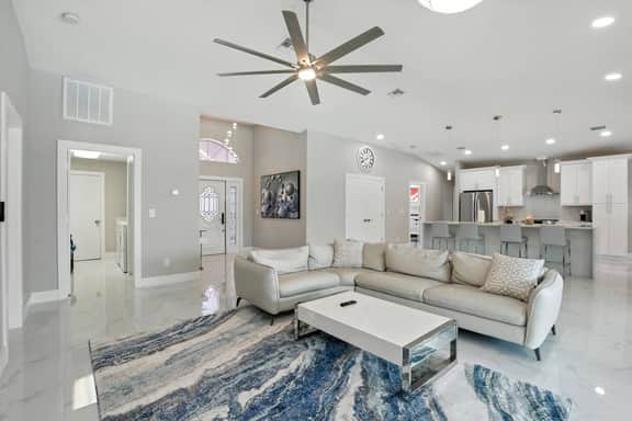 Canal Breeze - Gulf Access & Pet Friendly