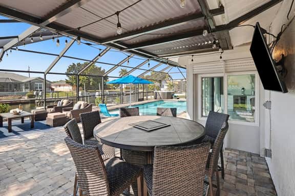The Salty Pelican Retreat – Gulf Access w Pool, Spa & Dock