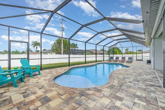 Coral Cove - Heated Pool in SW Cape Coral