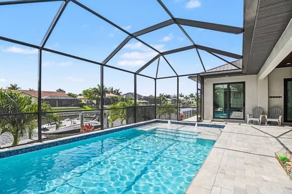 Luxury GulfAccess Waterfront Retreat SW Cape Coral - Image 1